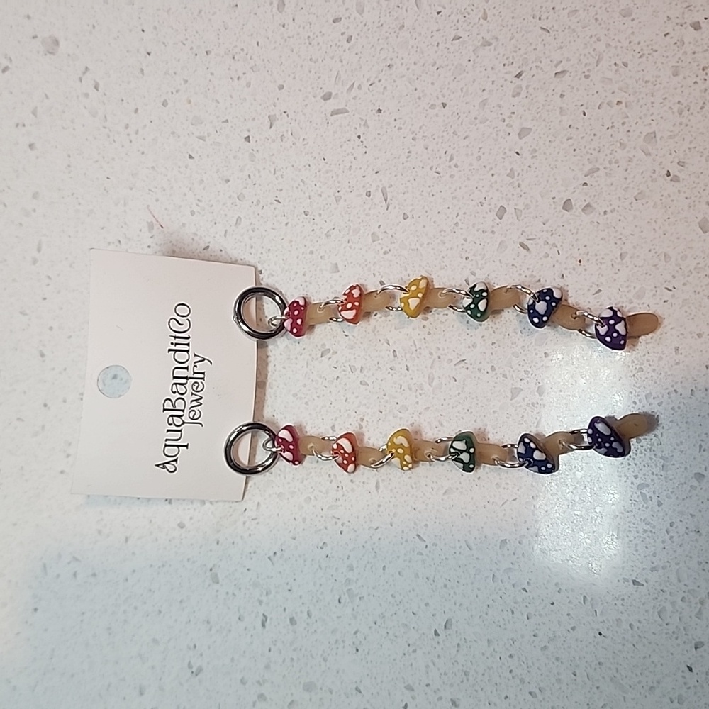 Mushroom 🍄 stack earring